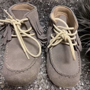 Gray Monkey Feet Harley Fringe Boot (4-5Y)